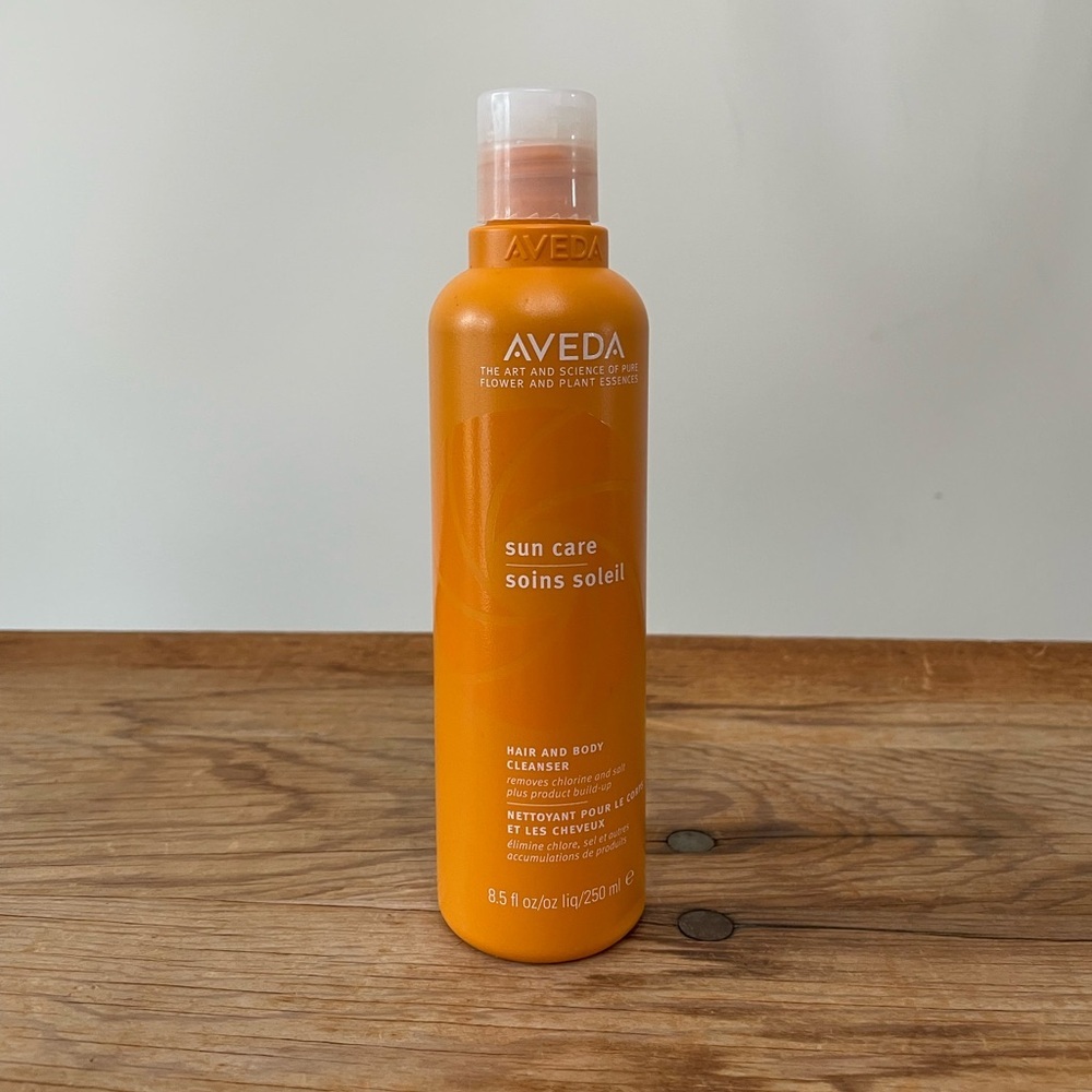 NEW Aveda Sun Care Hair and Body Cleanser Full Size 8.5 oz / 250 ml Beauty Wash